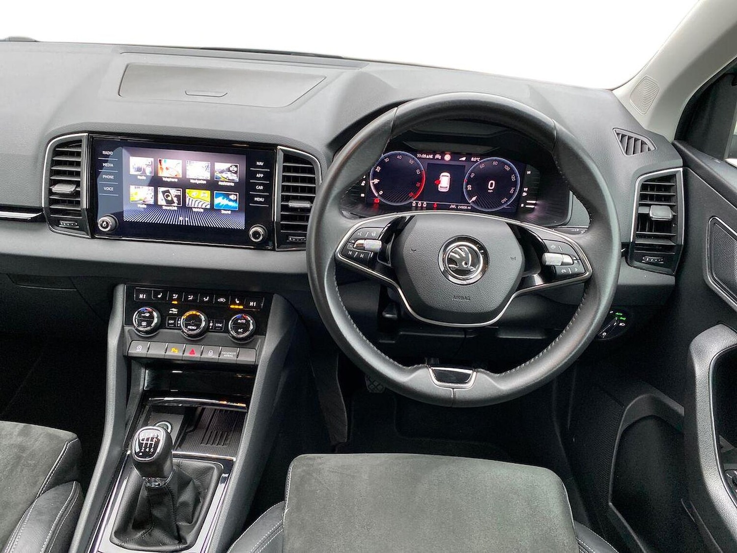 Used Skoda Karoq 2024 for sale - 77056665: Photo 12