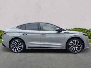 Used Skoda Enyaq 2025 for sale - 75437633: Photo