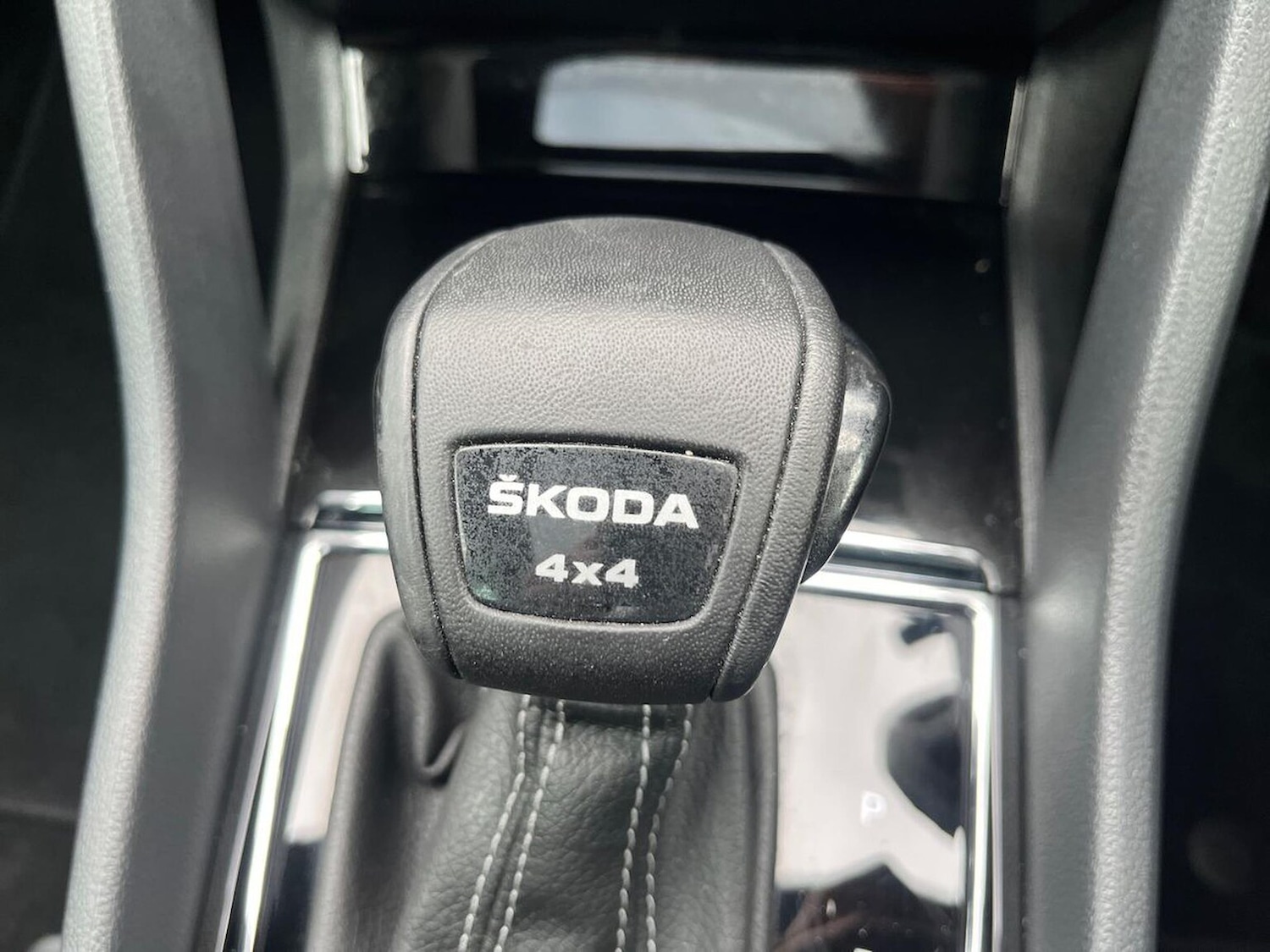 Used Skoda Karoq 2022 for sale - 76353659: Photo 25