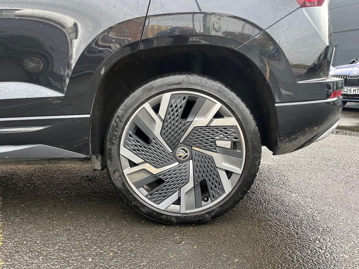 Used Skoda Karoq 2022 for sale - 76353659: Photo 7