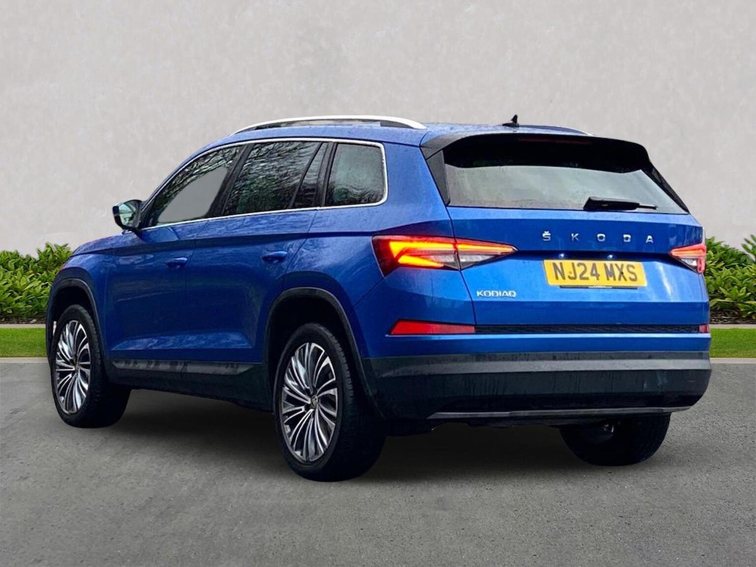 Used Skoda Kodiaq 2024 for sale - 76892143: Photo 2