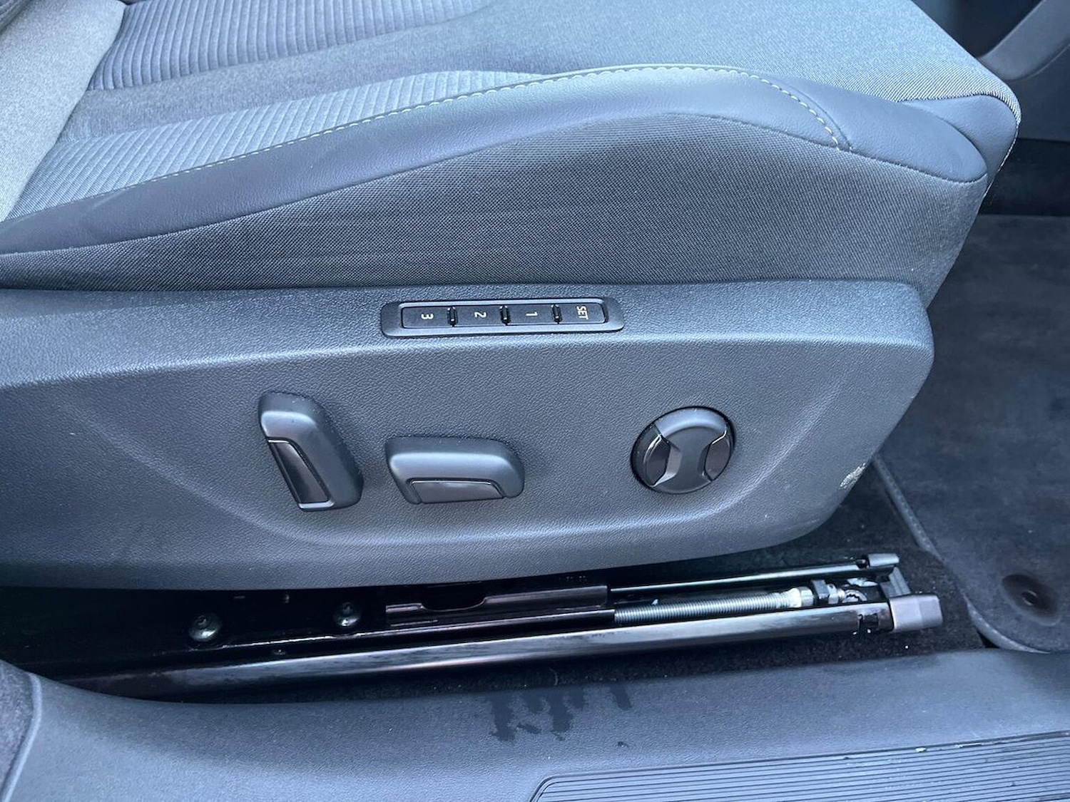 Used Skoda Enyaq 2024 for sale - 76932267: Photo 23