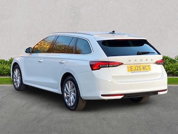 Used Skoda Octavia 2025 for sale - 76407378: Photo