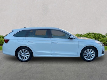 Used Skoda Octavia 2025 for sale - 76407378: Photo