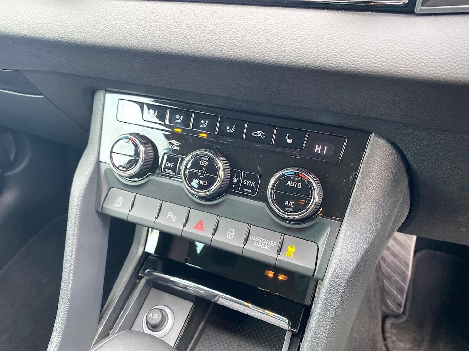 Used Skoda Karoq 2018 for sale - 76437274: Photo 13