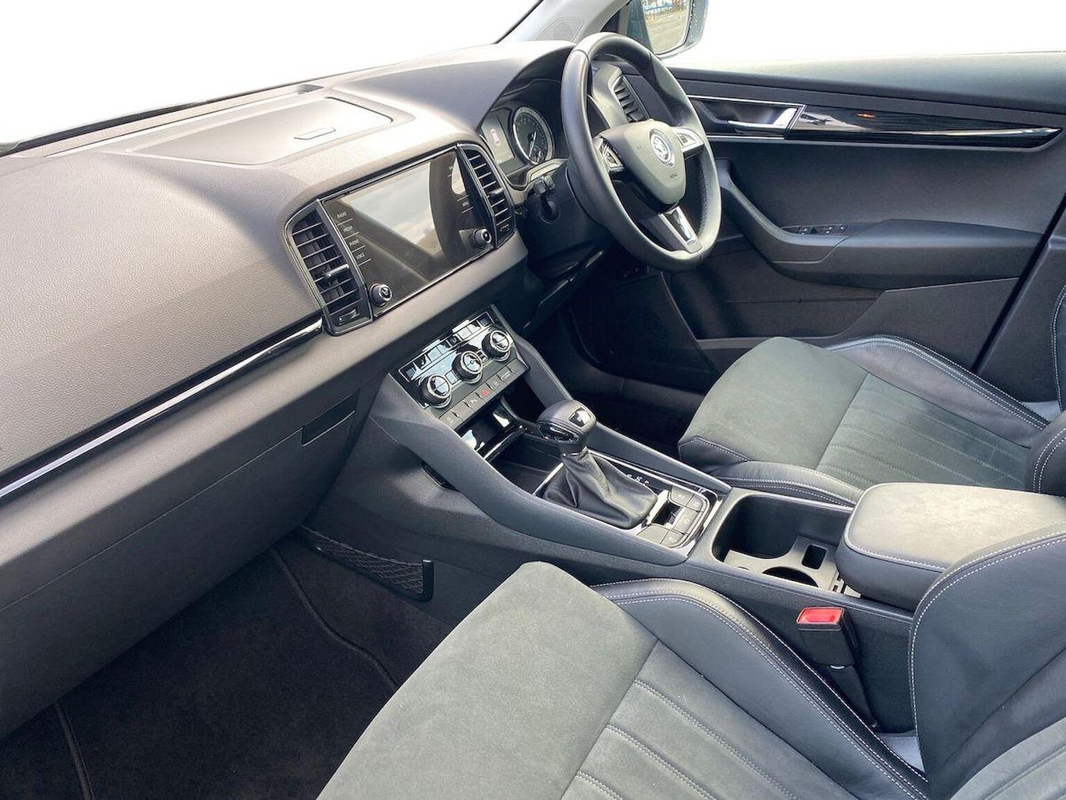 Used Skoda Karoq 2018 for sale - 76437274: Photo 8