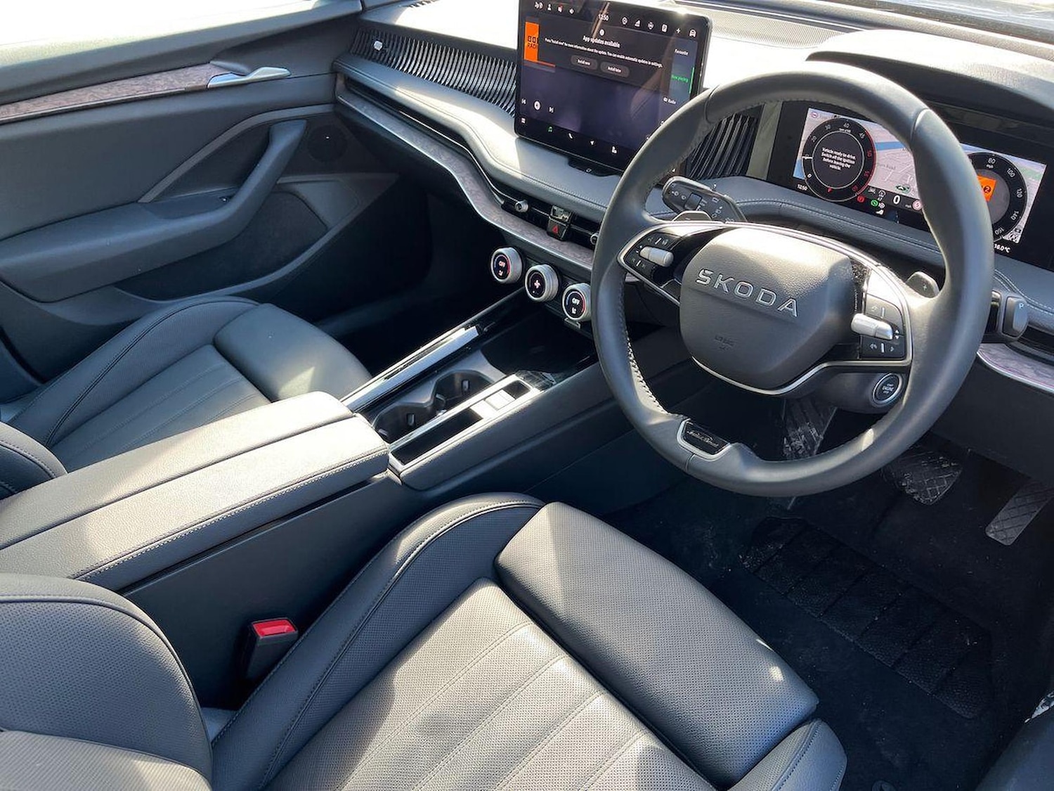 Used Skoda Superb 2025 for sale - 78195223: Photo 16