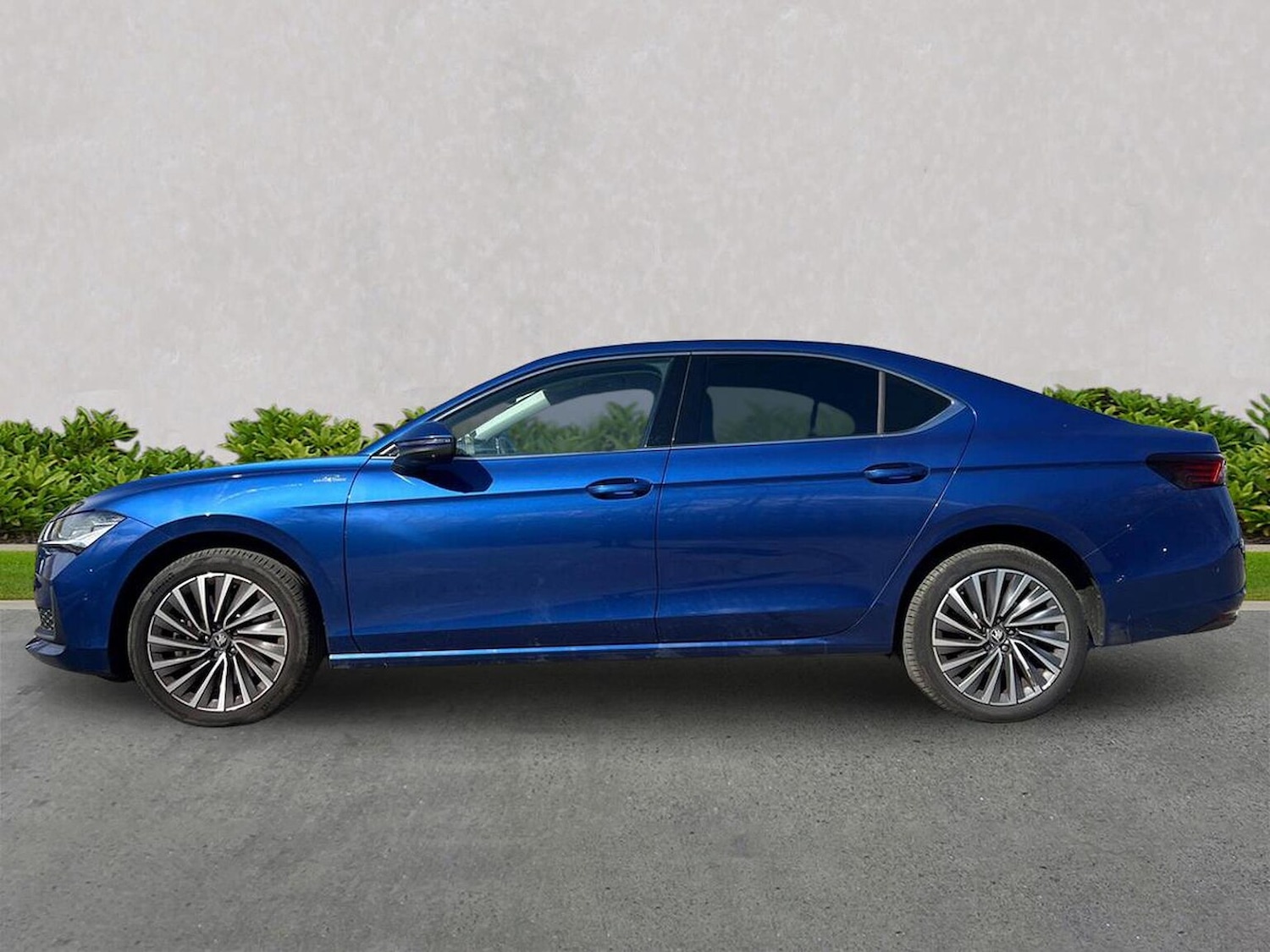 Used Skoda Superb 2025 for sale - 78195223: Photo 20