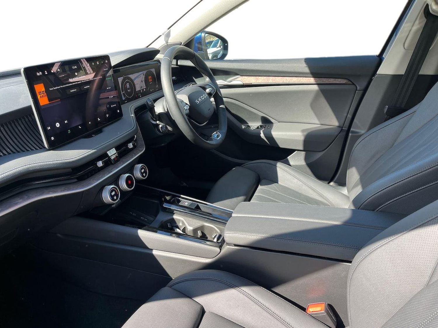 Used Skoda Superb 2025 for sale - 78195223: Photo 8