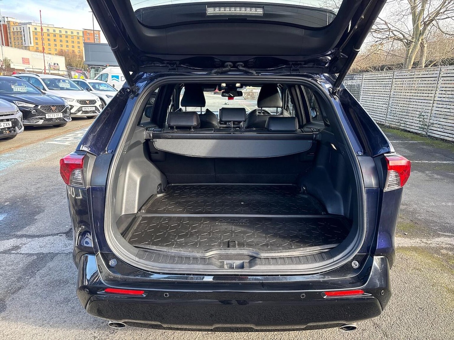 Used Toyota RAV4 2022 for sale - 77639341: Photo 17