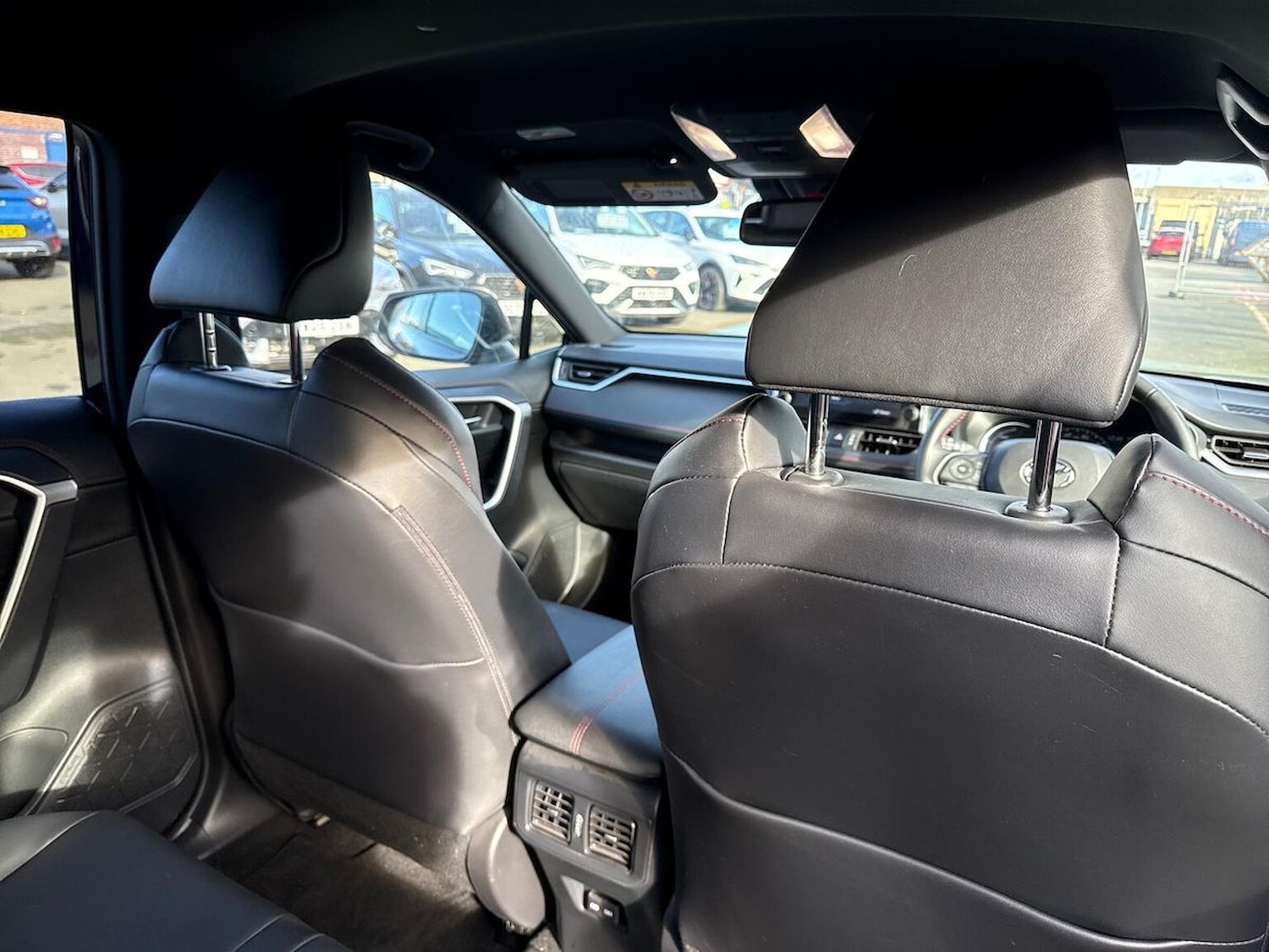 Used Toyota RAV4 2022 for sale - 77639341: Photo 27