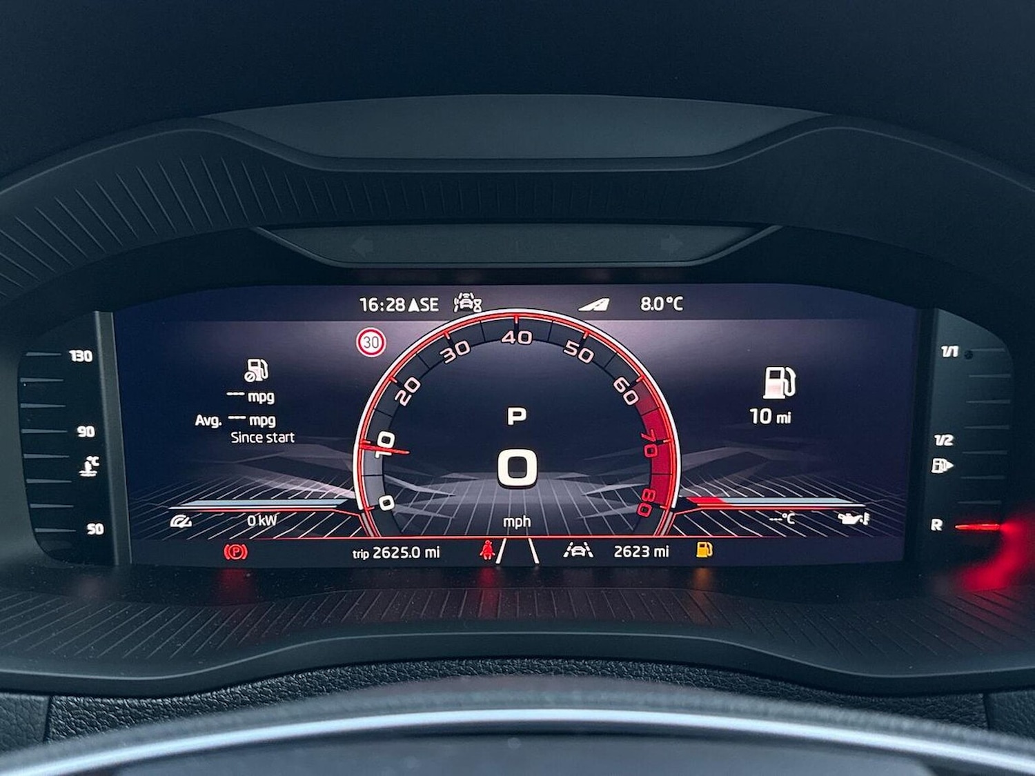 Used Skoda Karoq 2025 for sale - 76785258: Photo 10