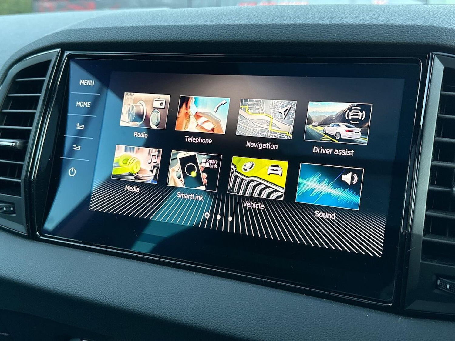 Used Skoda Karoq 2025 for sale - 76785258: Photo 11