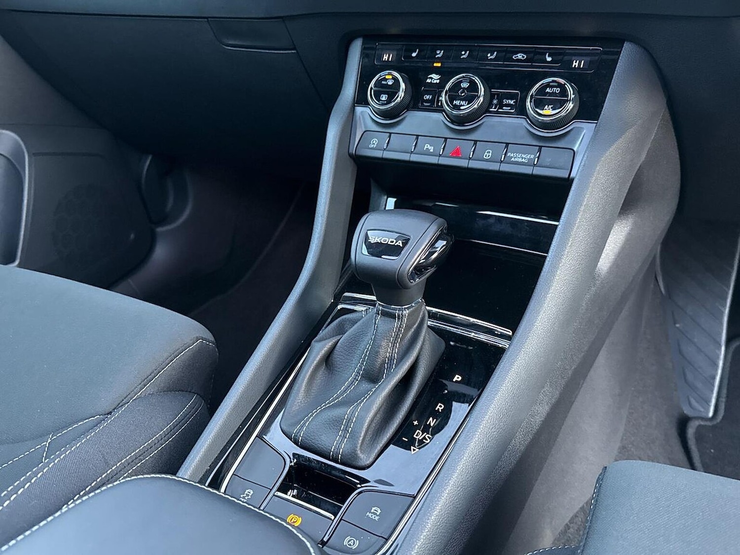 Used Skoda Karoq 2025 for sale - 76785258: Photo 13