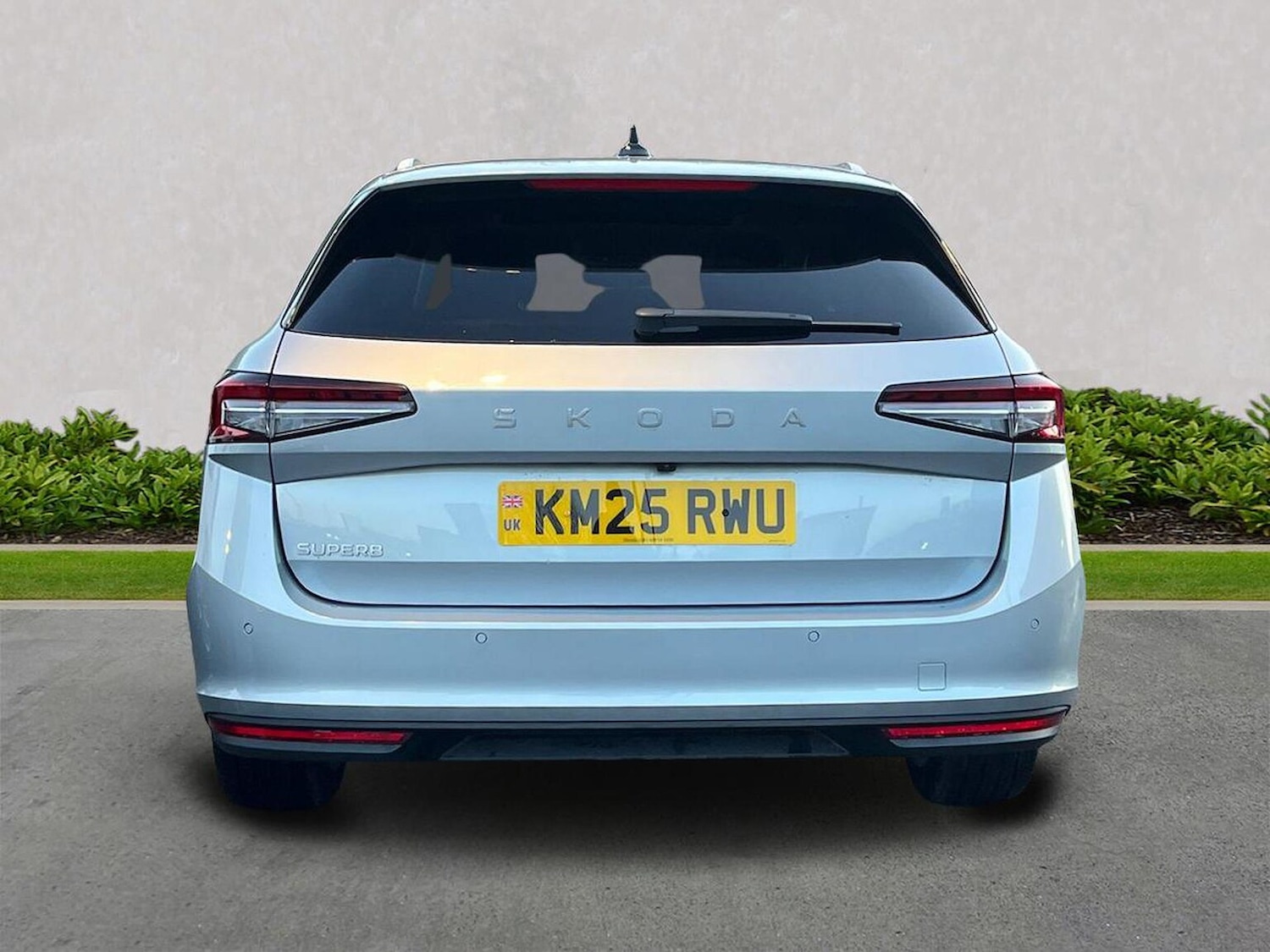 Used Skoda Superb 2025 for sale - 76748448: Photo 4