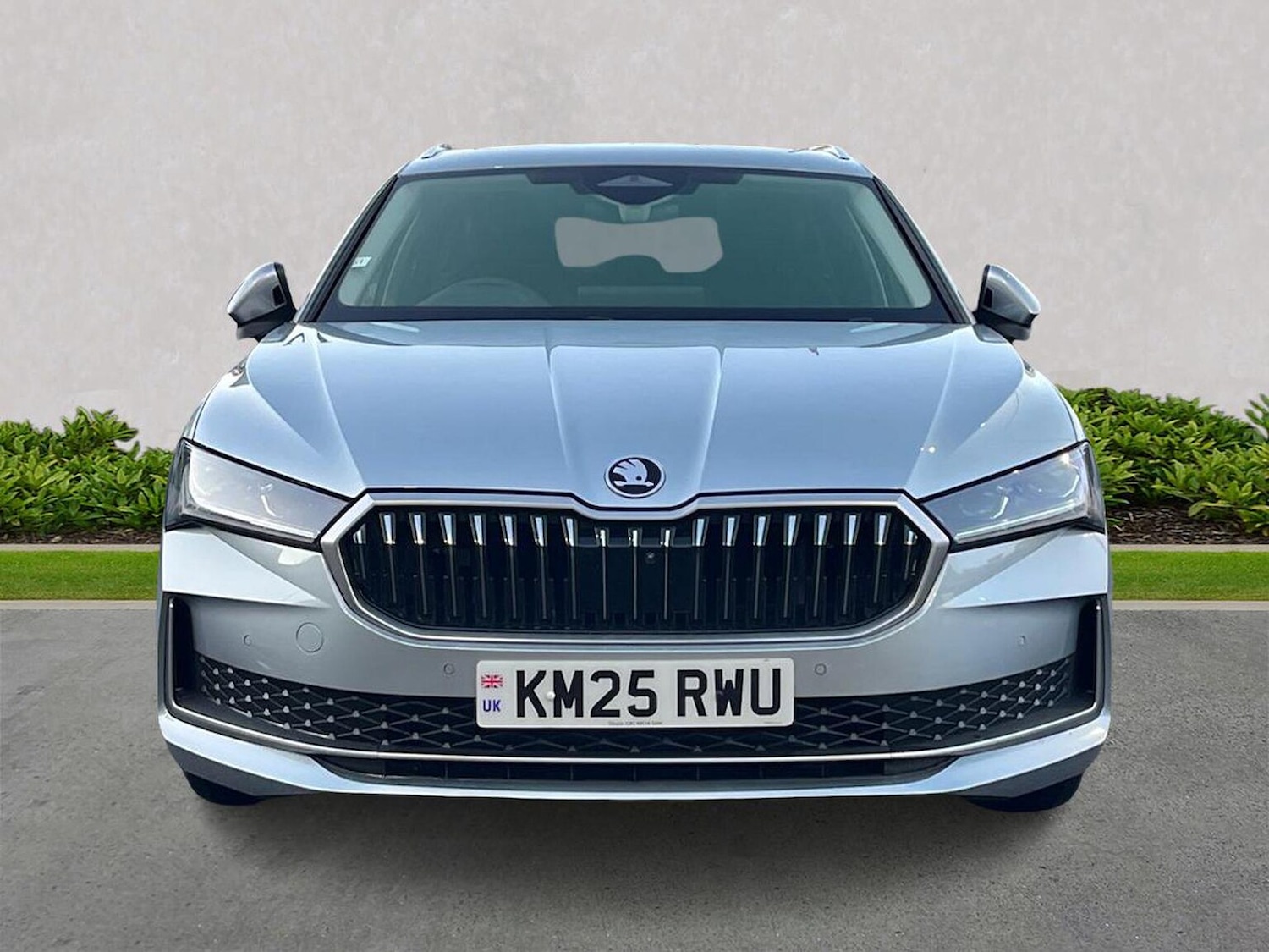 Used Skoda Superb 2025 for sale - 76748448: Photo 5