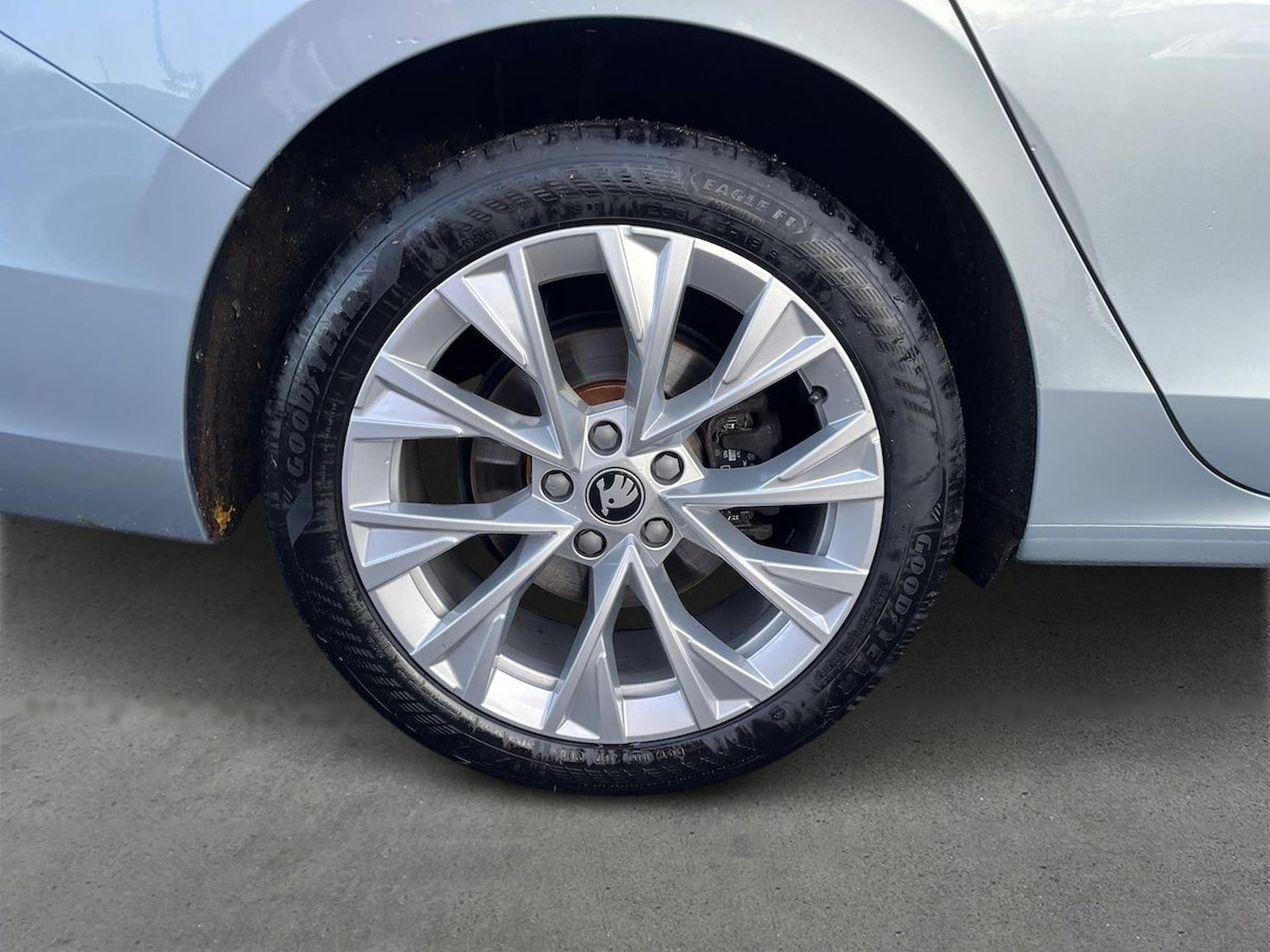 Used Skoda Superb 2025 for sale - 76748448: Photo 6