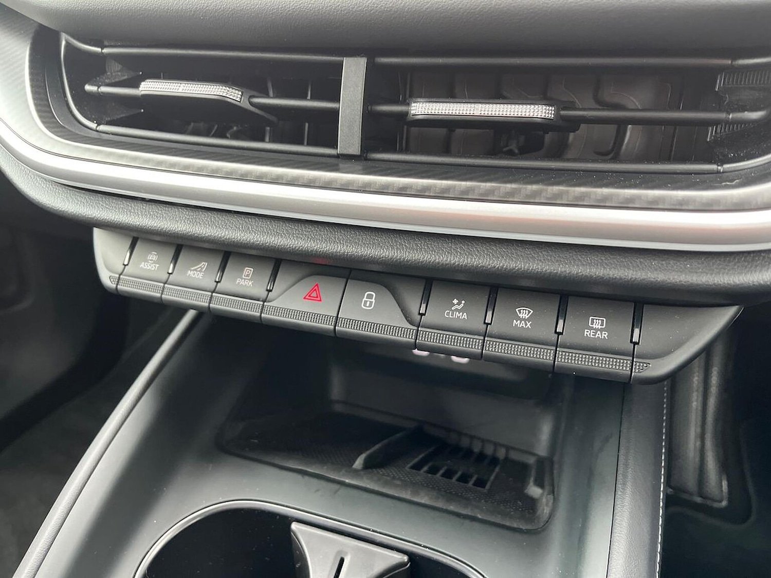 Used Skoda Enyaq 2025 for sale - 76288588: Photo 12