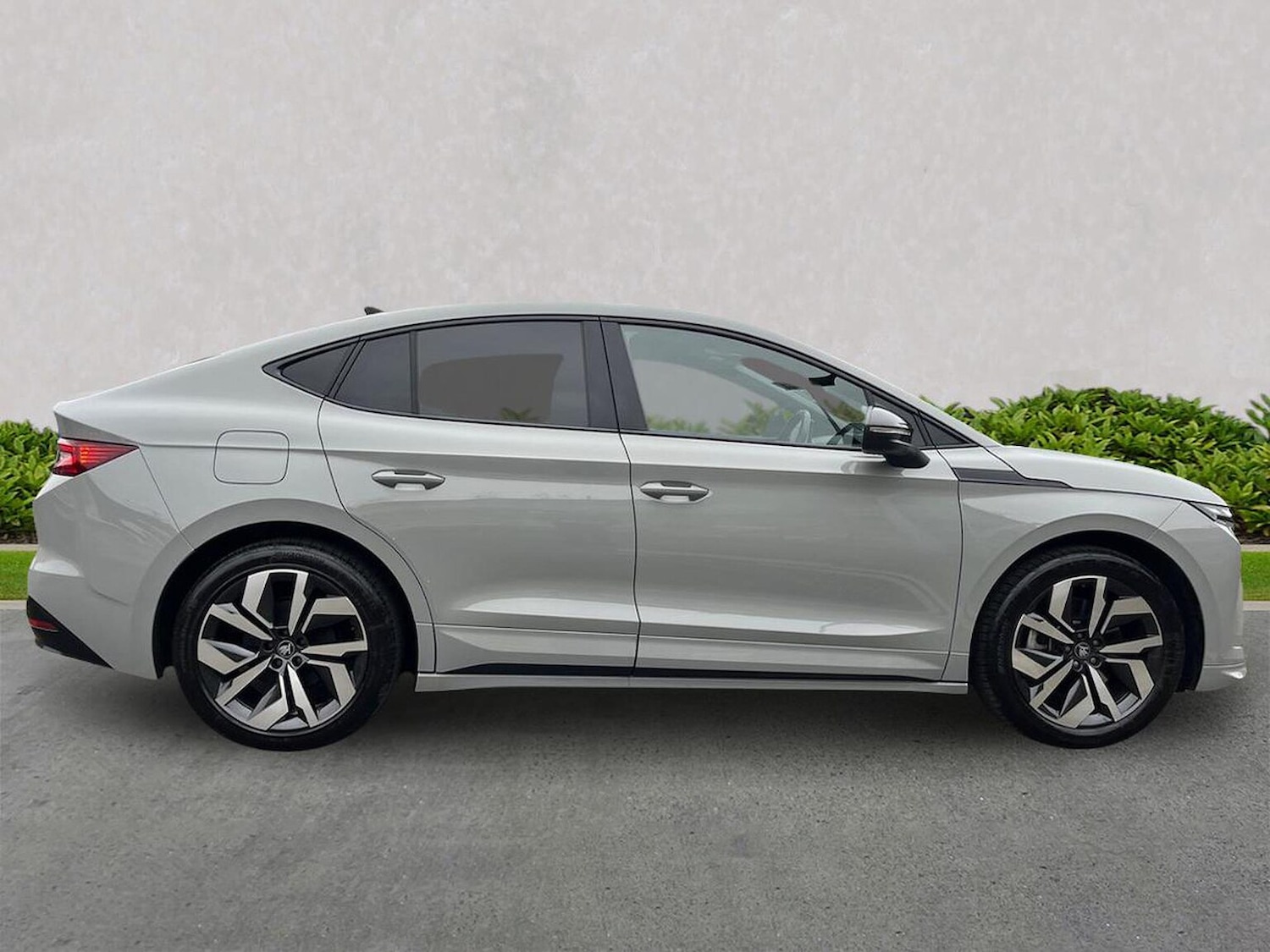 Used Skoda Enyaq 2025 for sale - 76288588: Photo 3