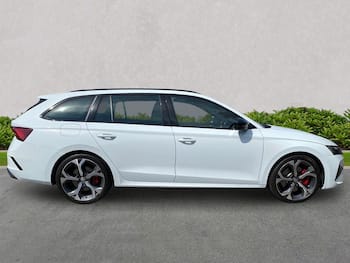 Used Skoda Octavia 2025 for sale - 79650019: Photo