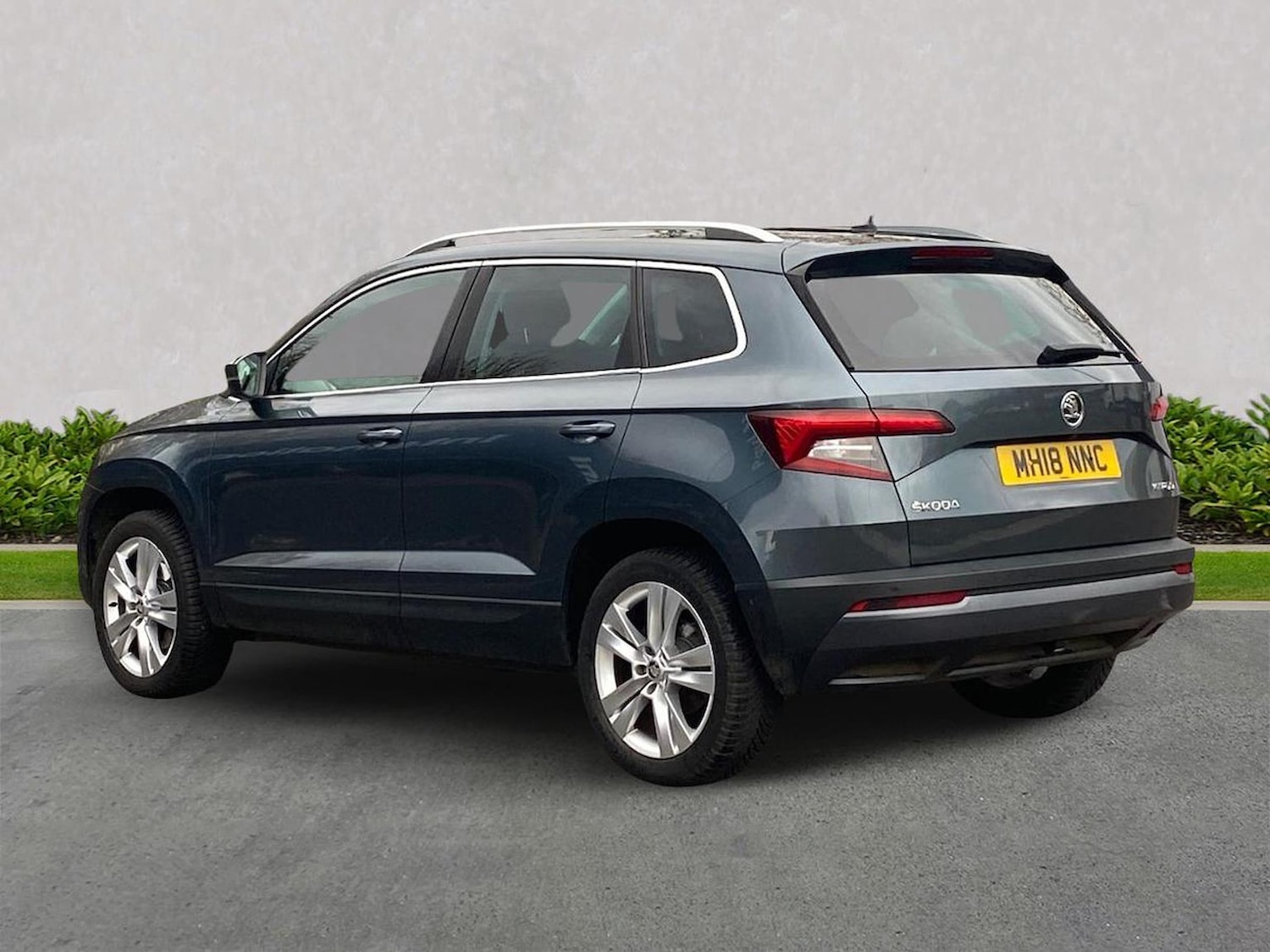 Used Skoda Karoq 2018 for sale - 76490804: Photo 2