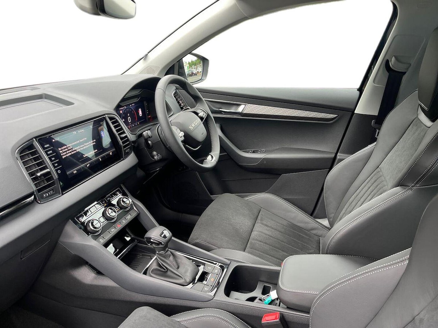 Used Skoda Karoq 2025 for sale - 77555280: Photo 8