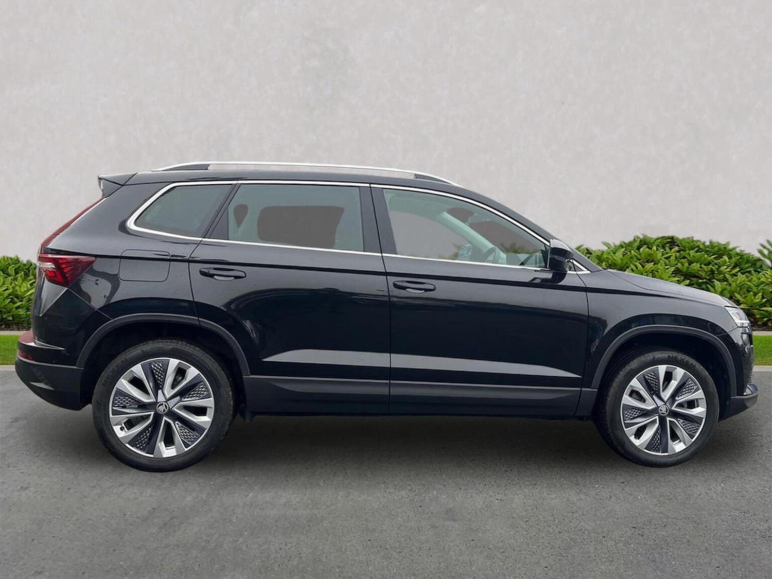 Used Skoda Karoq 2025 for sale - 76320674: Photo 4