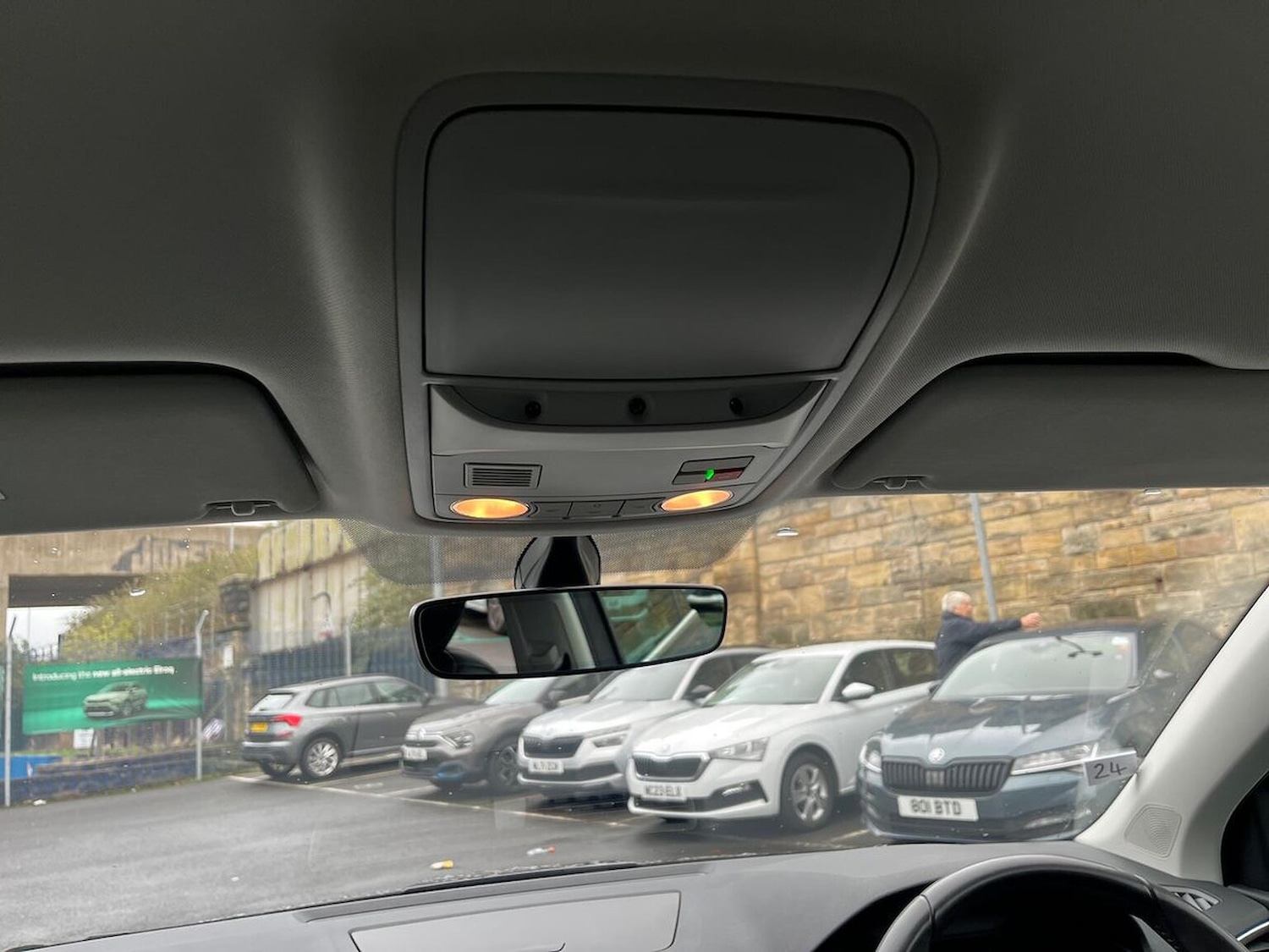 Used Skoda Karoq 2022 for sale - 76357994: Photo 14