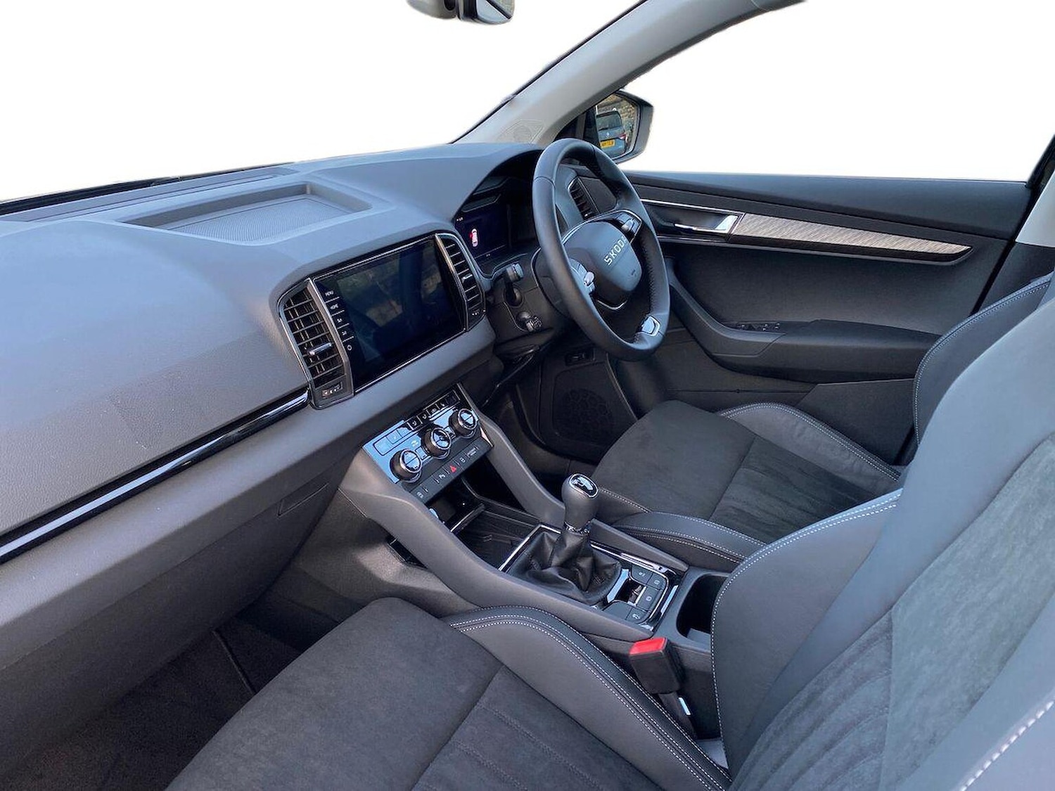 Used Skoda Karoq 2025 for sale - 76220454: Photo 7