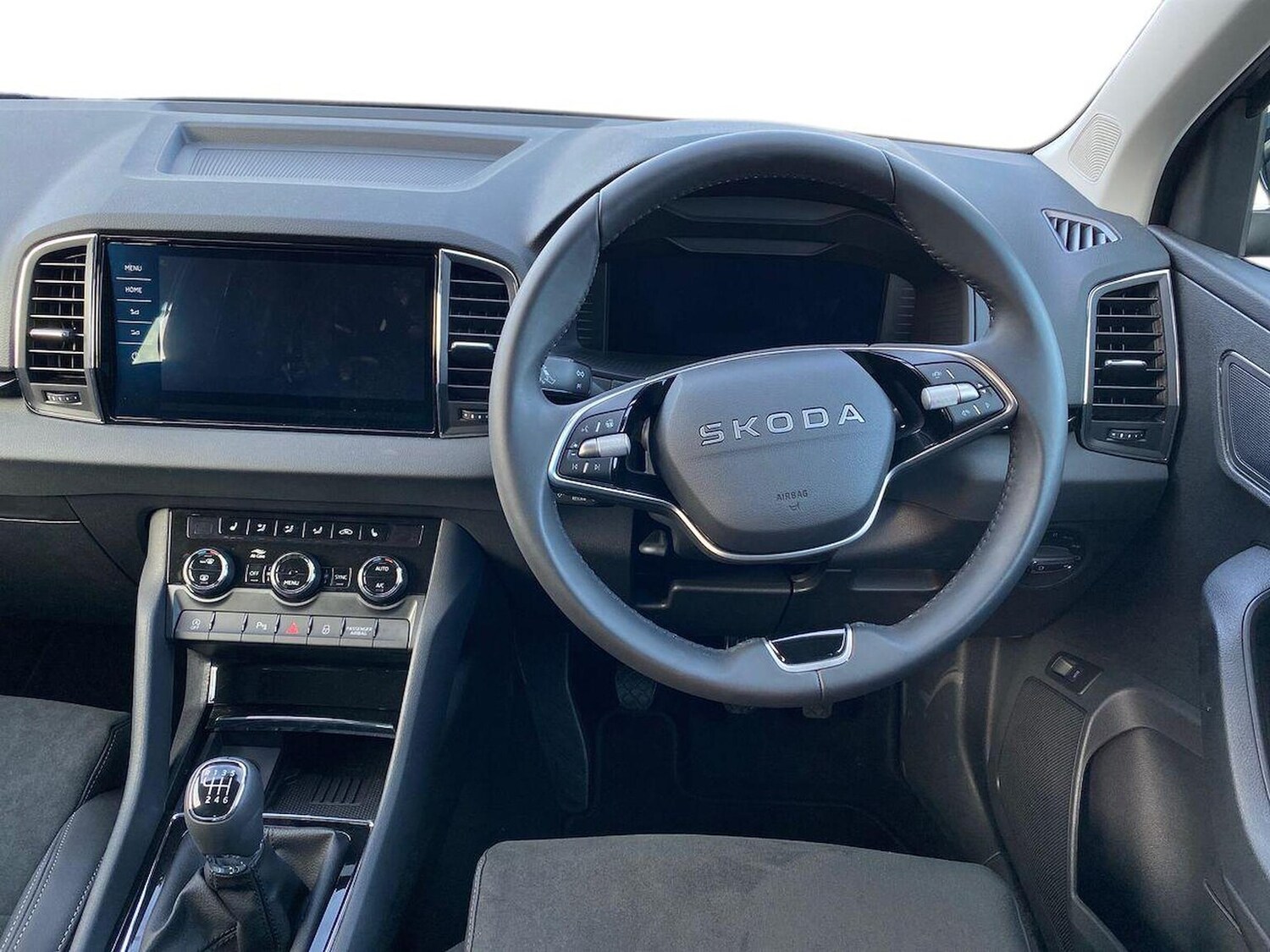 Used Skoda Karoq 2025 for sale - 76220454: Photo 9