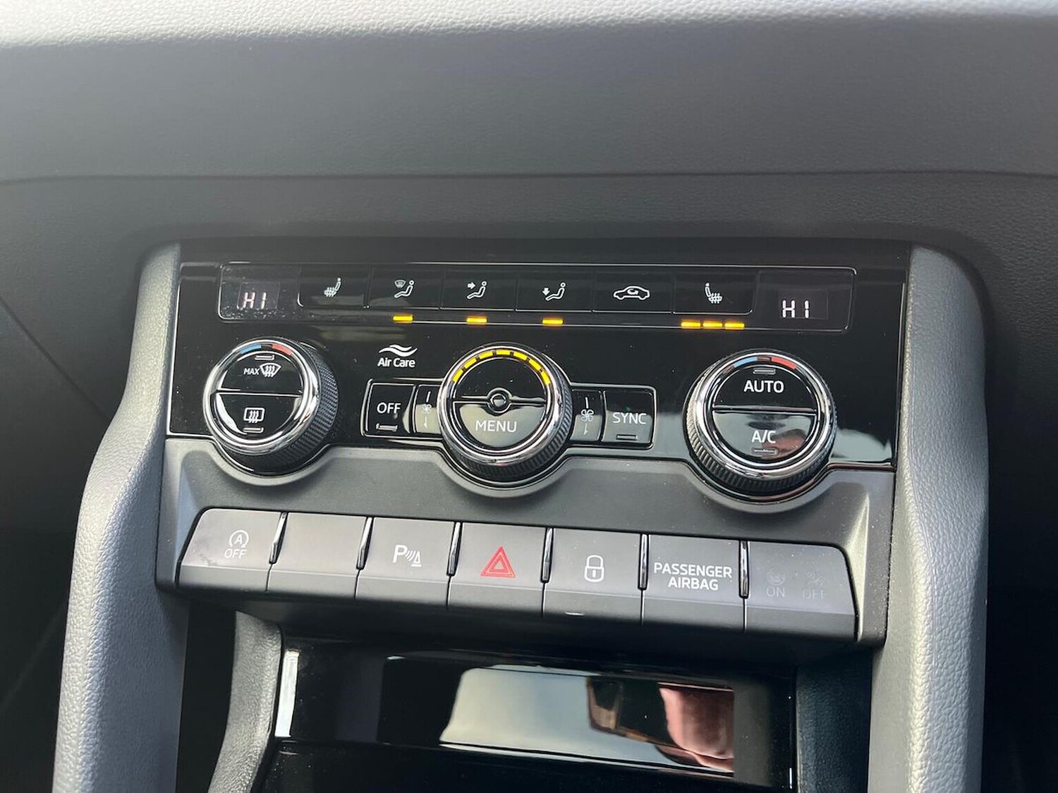 Used Skoda Karoq 2021 for sale - 77542481: Photo 13