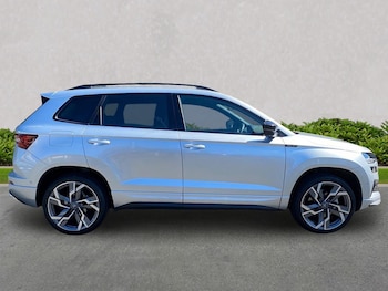 Used Skoda Karoq 2025 for sale - 79360048: Photo