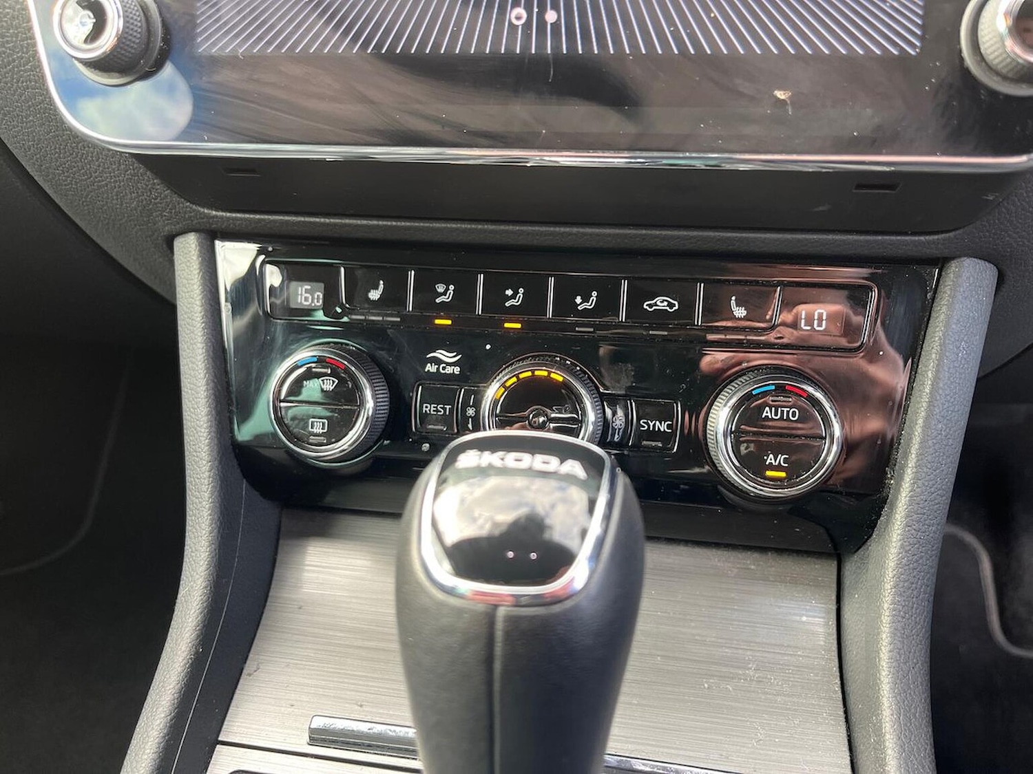 Used Skoda Superb 2023 for sale - 76058003: Photo 12