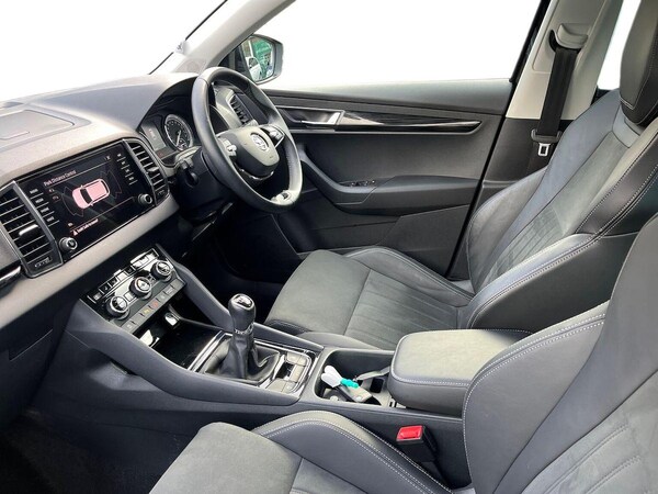 Used Skoda Karoq 2021 for sale - 76187085: Photo 9