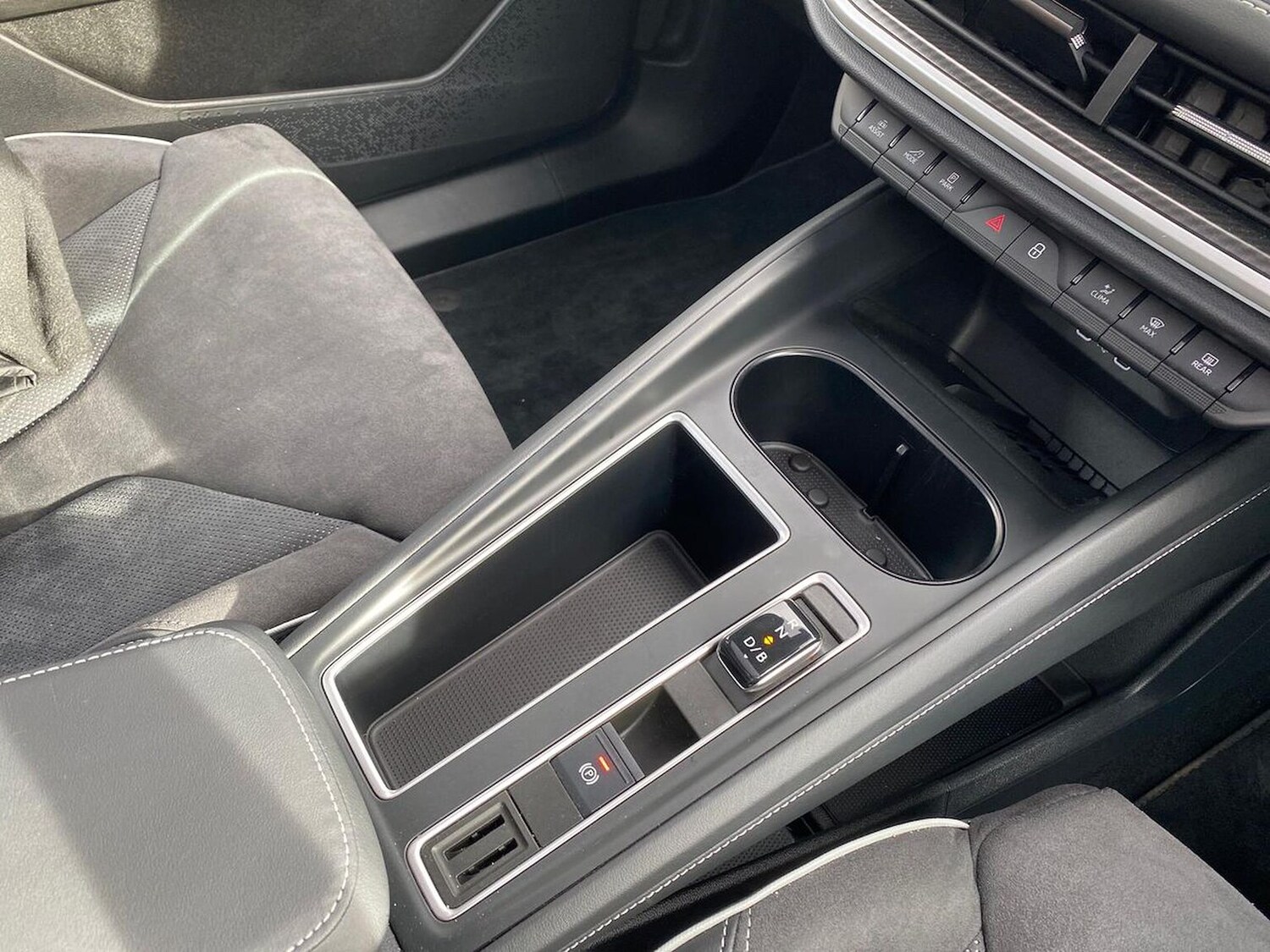 Used Skoda Enyaq 2025 for sale - 77721410: Photo 14