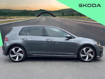 Used Volkswagen Golf 2019 for sale - 79459306: Photo