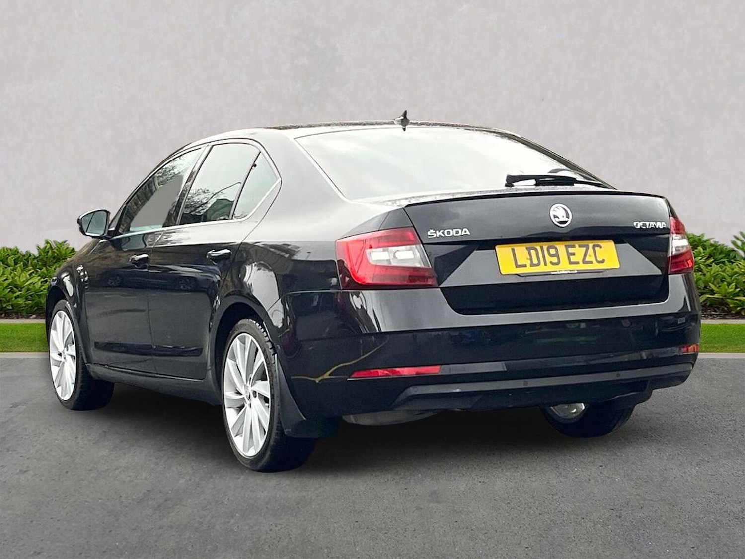 Used Skoda Octavia 2019 for sale - 77901584: Photo 2