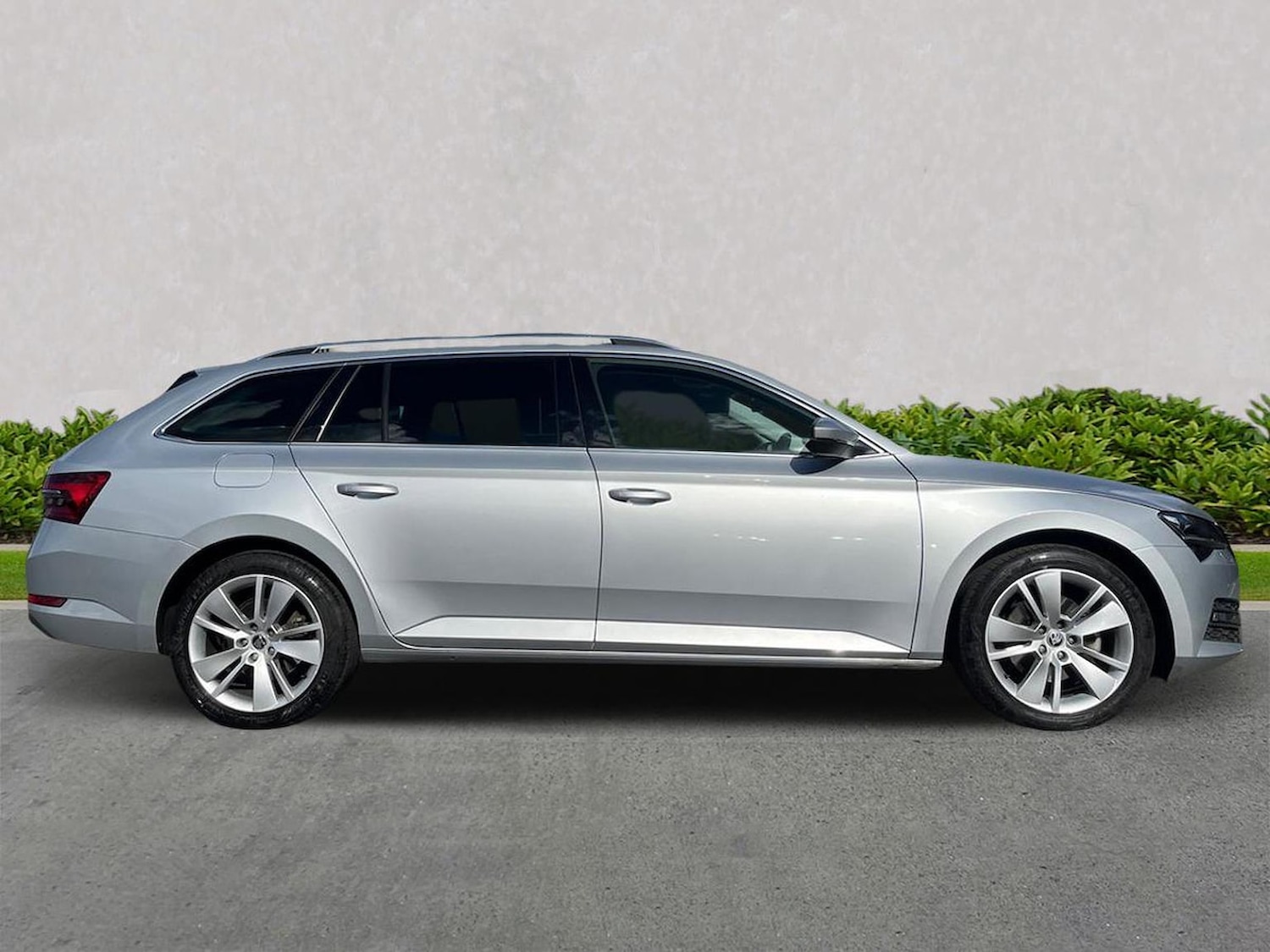 Used Skoda Superb 2021 for sale - 76170755: Photo 3