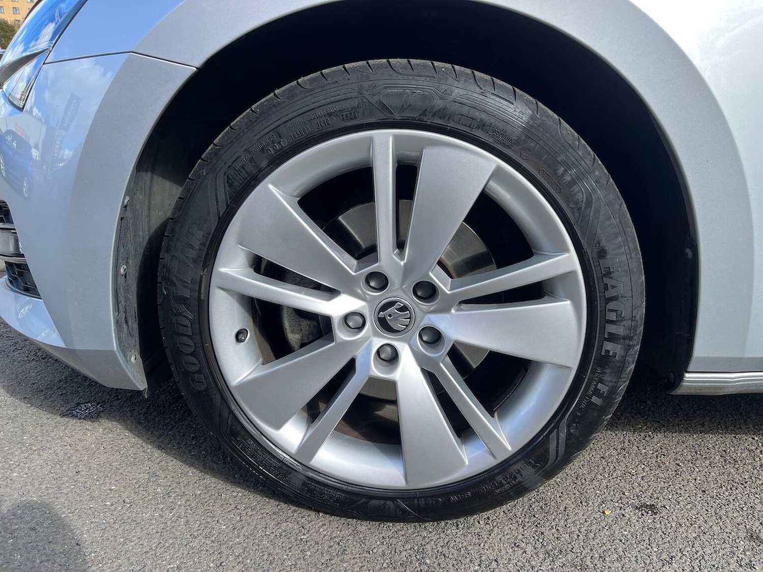 Used Skoda Superb 2021 for sale - 76170755: Photo 6
