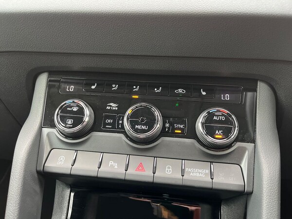 Used Skoda Karoq 2024 for sale - 76237053: Photo 12