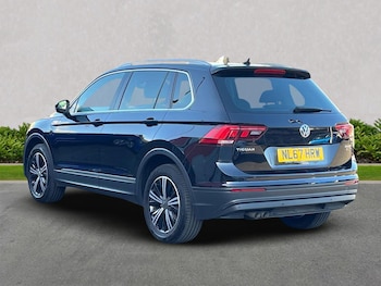 Used Volkswagen Tiguan 2017 for sale - 76091085: Photo 2