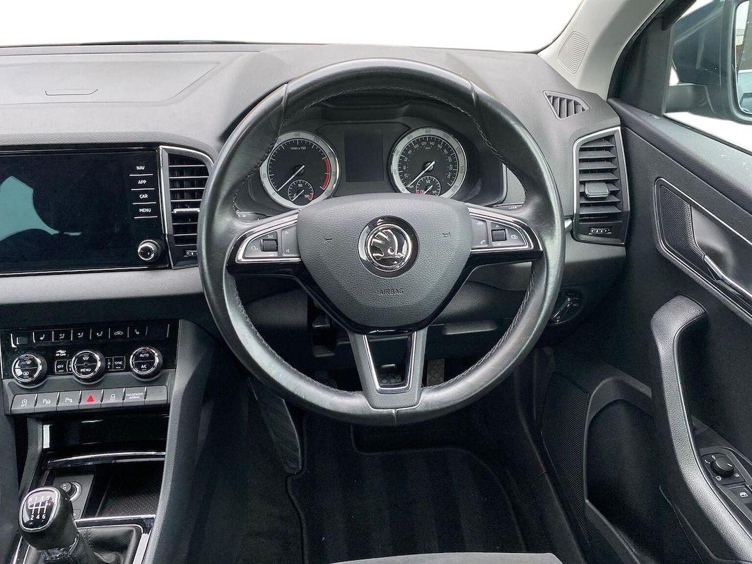 Used Skoda Karoq 2018 for sale - 76777316: Photo 9