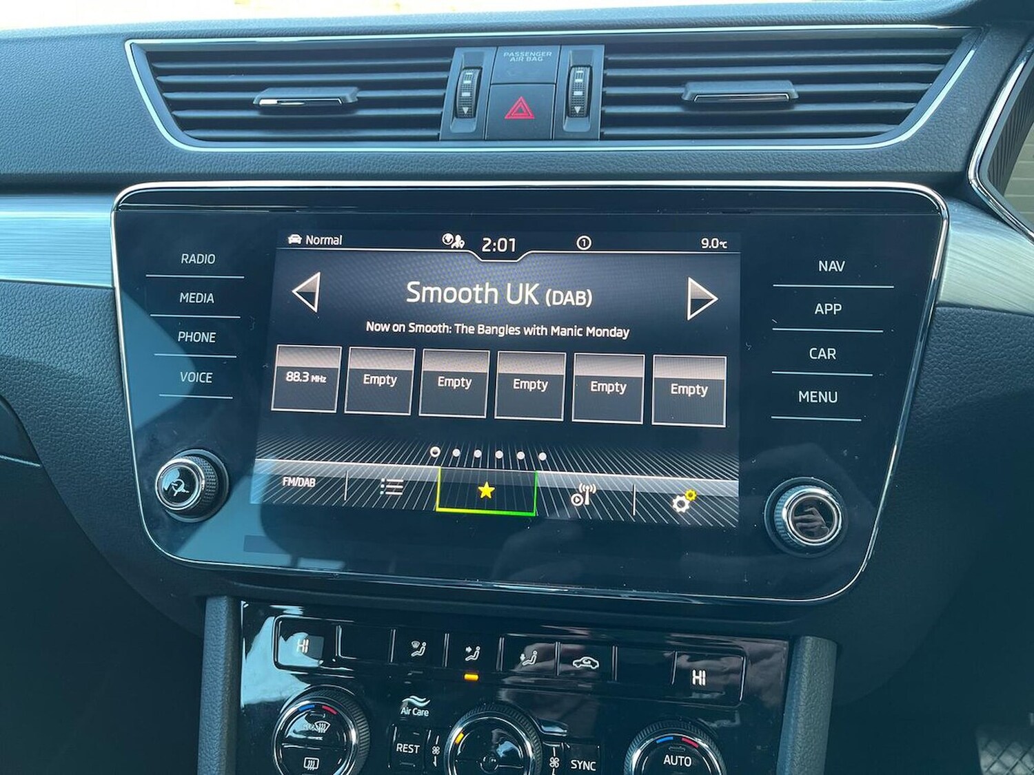 Used Skoda Superb 2023 for sale - 77542473: Photo 12