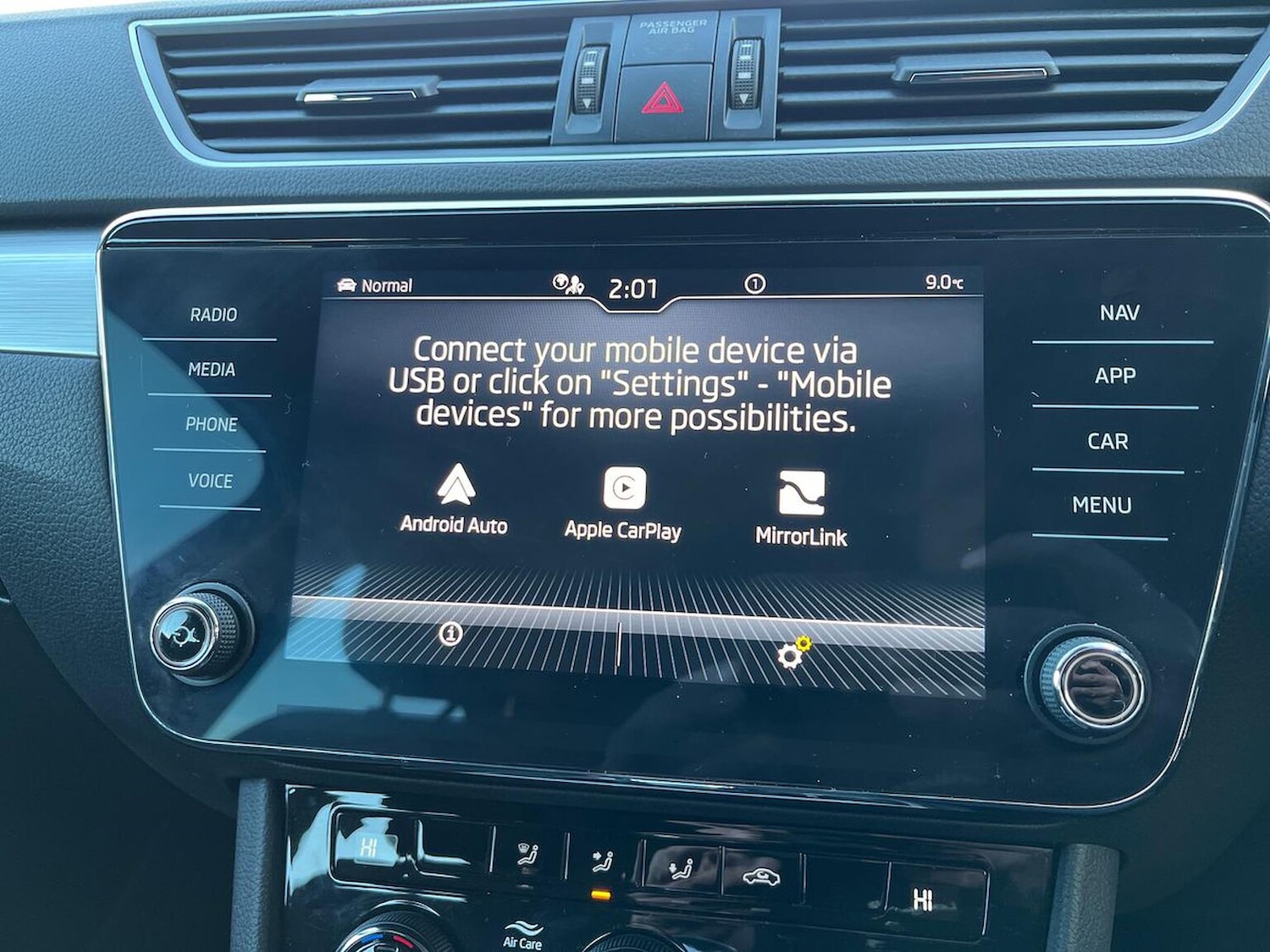 Used Skoda Superb 2023 for sale - 77542473: Photo 22