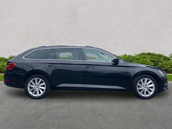 Used Skoda Superb 2021 for sale - 79162565: Photo