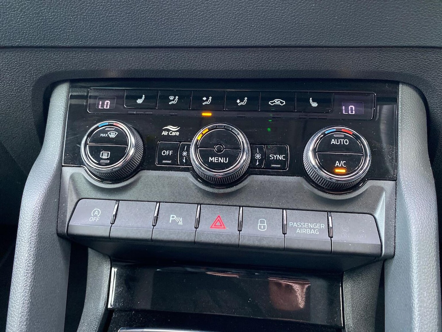 Used Skoda Karoq 2023 for sale - 78176500: Photo 13