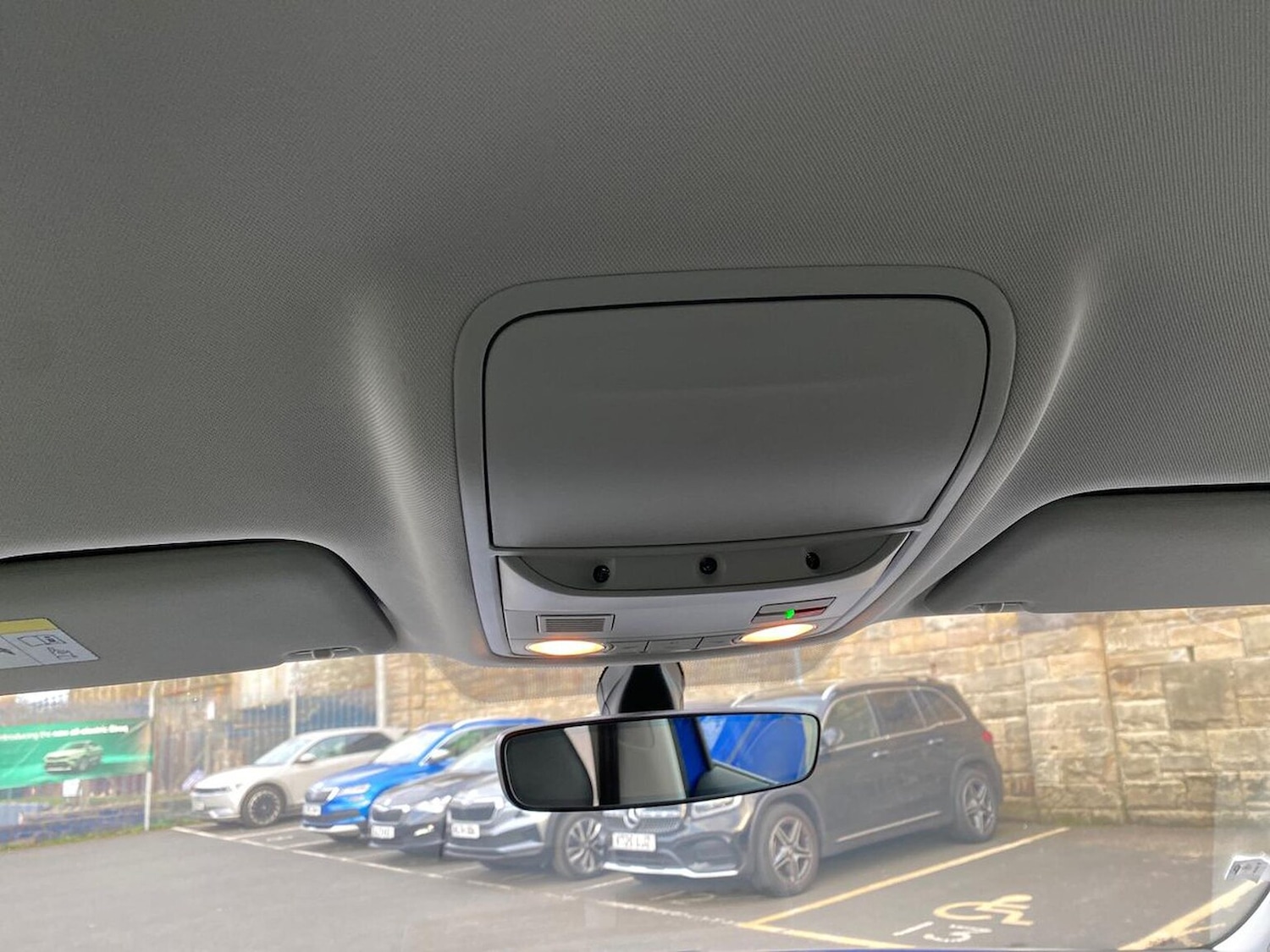 Used Skoda Karoq 2023 for sale - 78176500: Photo 15