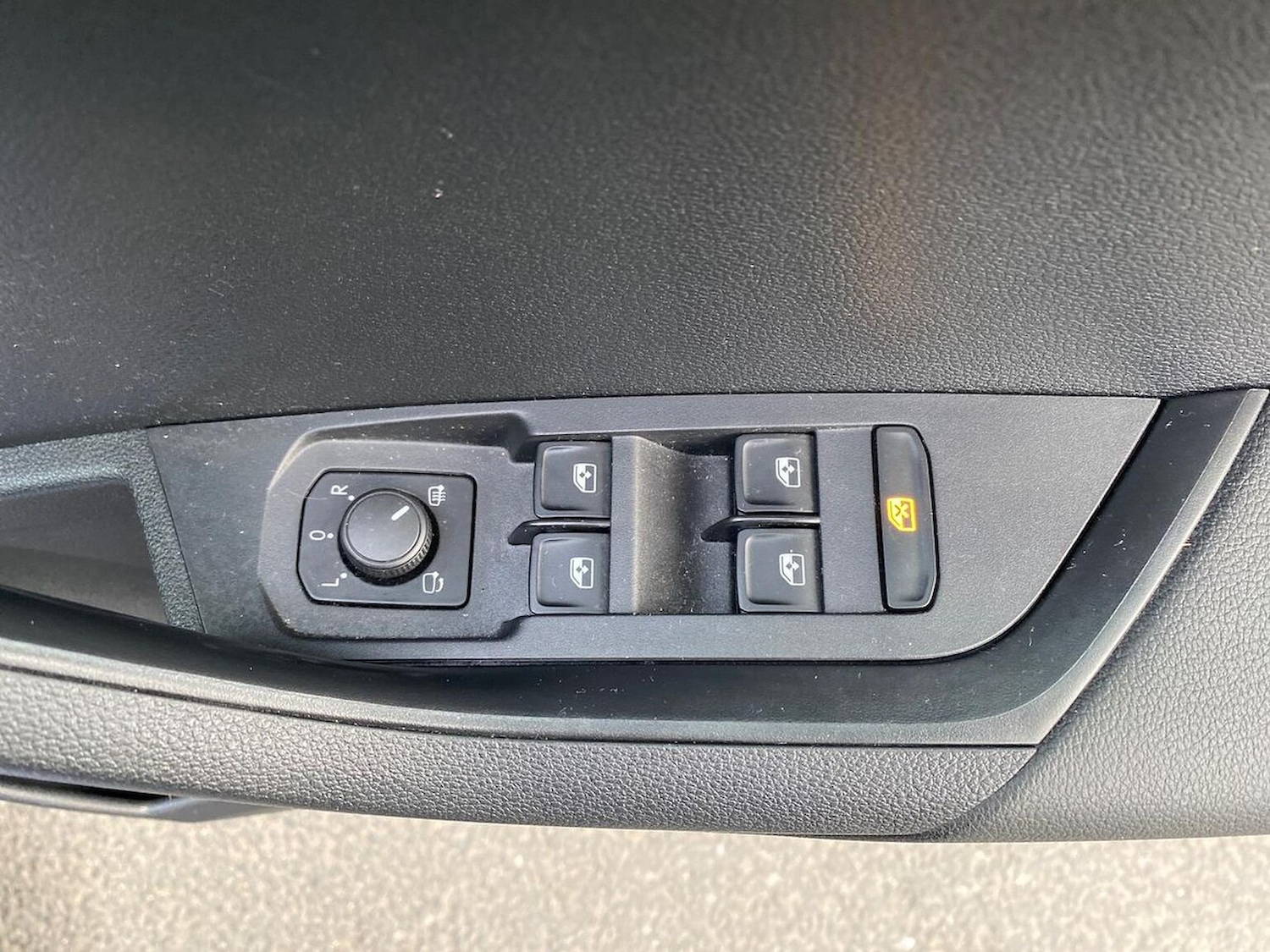 Used Skoda Karoq 2023 for sale - 78176500: Photo 22