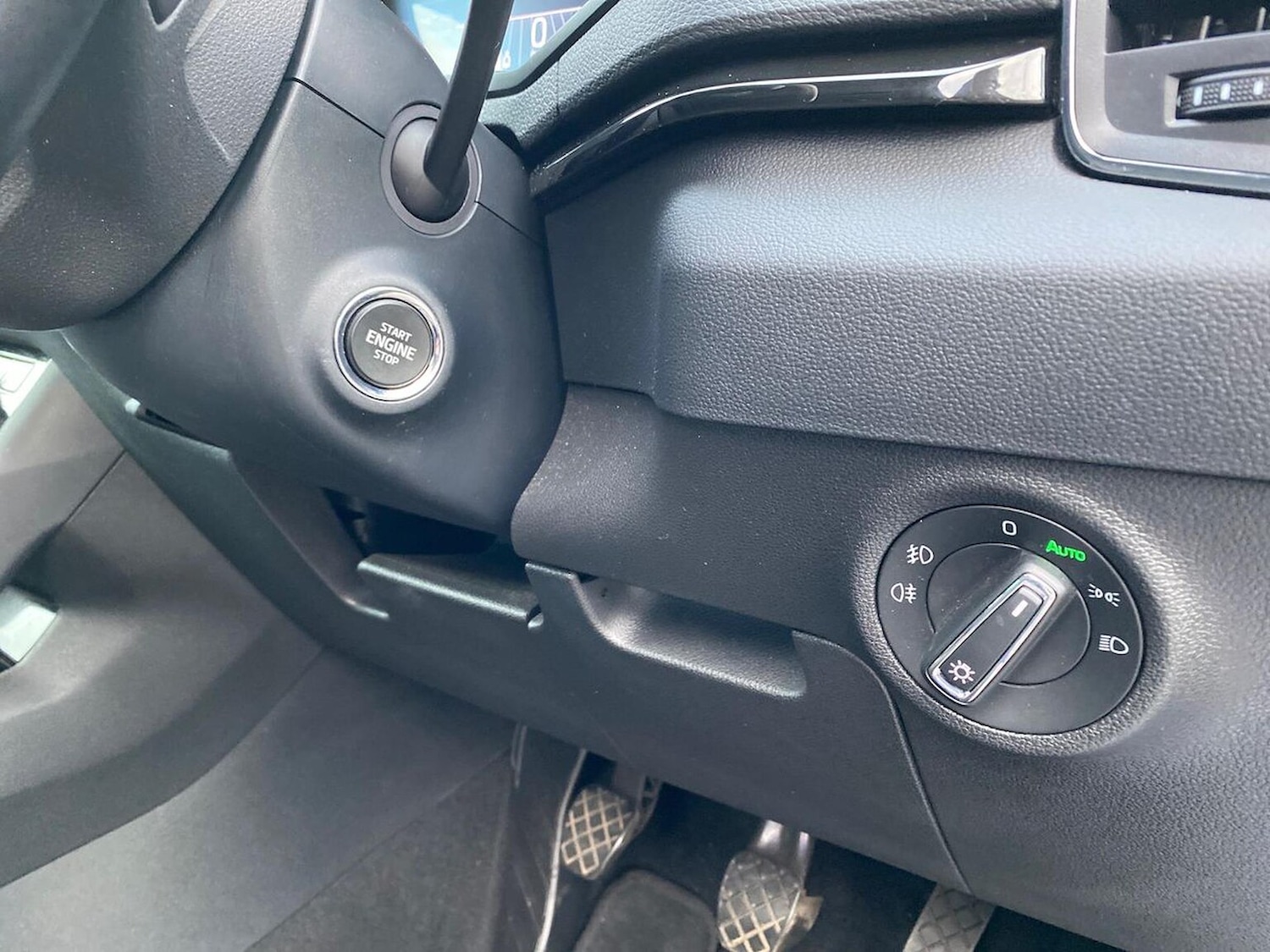 Used Skoda Karoq 2023 for sale - 78176500: Photo 25