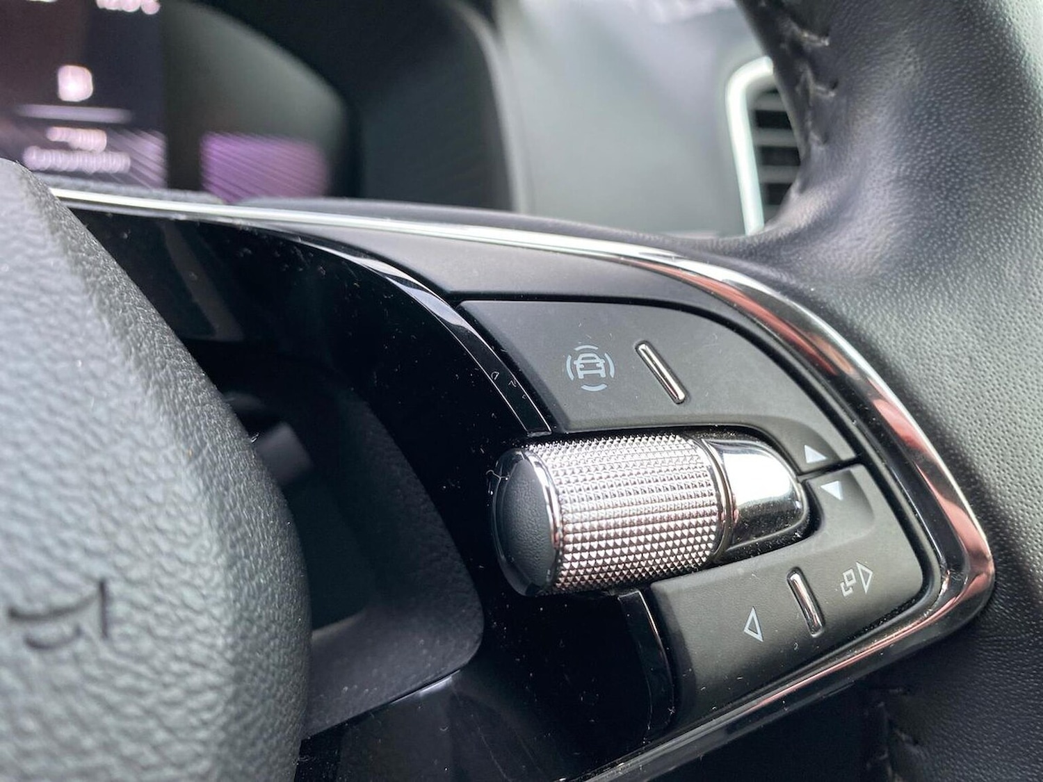 Used Skoda Karoq 2023 for sale - 78176500: Photo 26